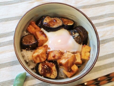 ♪あの味噌で♡茄子と厚揚げの簡単丼♪